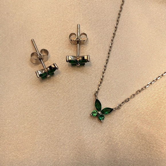 925 Sterling Silver Green Butterfly Girls Set - Picture 2 of 5